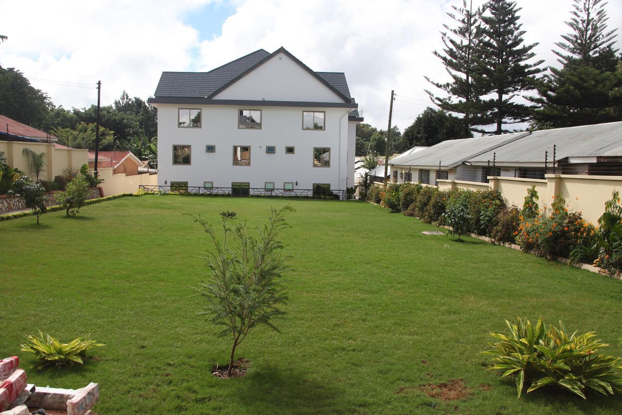 Merves Hotel Arusha Exterior photo